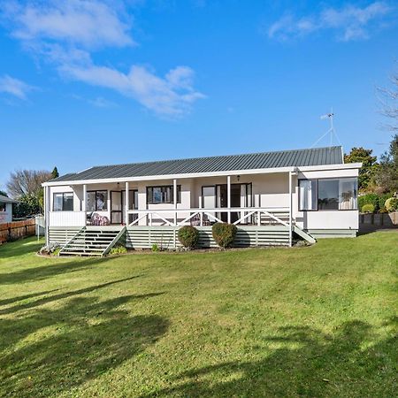 Family Perfect, Winter Getaway, Secure Yard, Parking, Mountain Bikes, Arcade Villa Rotorua Exterior foto
